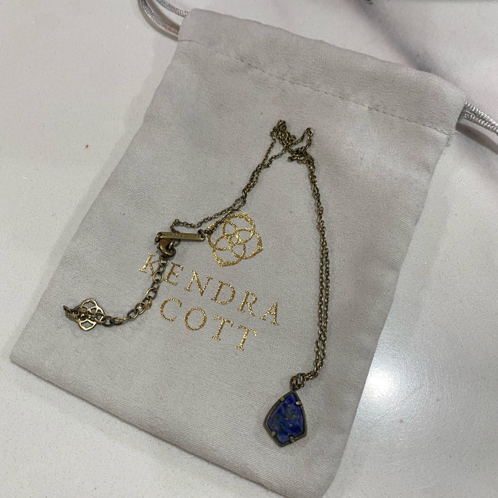 Kendra Scott Necklace